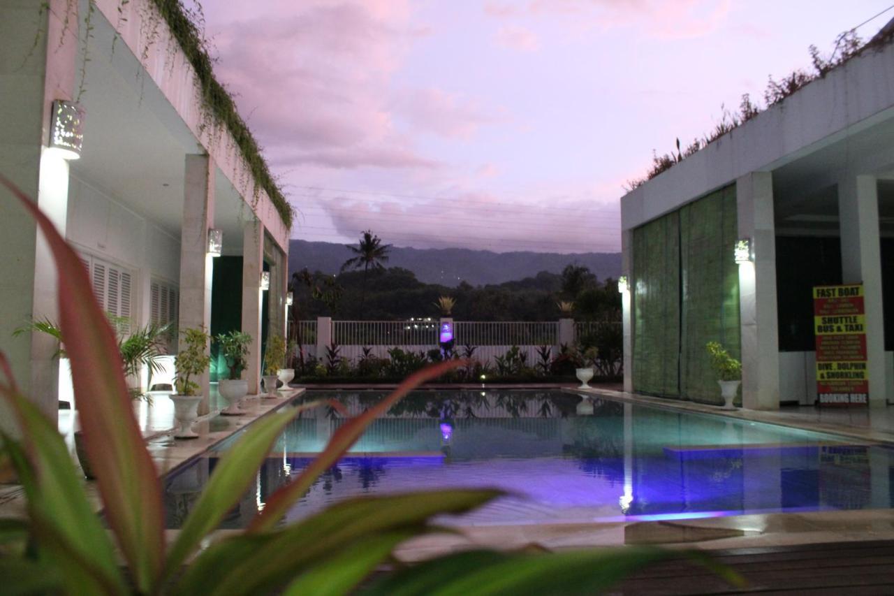 Villa Putih Lovina Kültér fotó