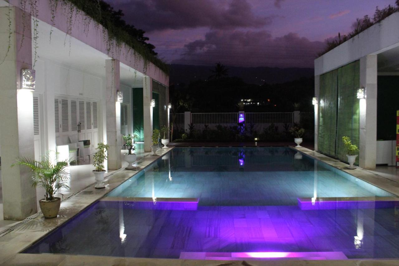 Villa Putih Lovina Kültér fotó